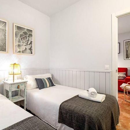 Park Guell Gaudi 2 Bedroom Apartment Barcelona Exterior photo