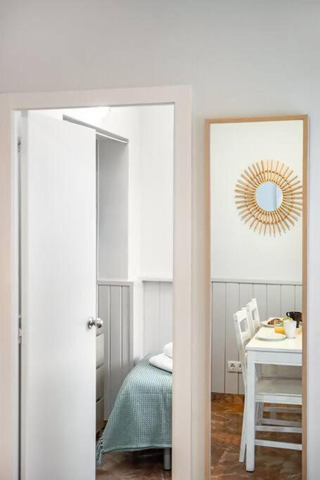 Park Guell Gaudi 2 Bedroom Apartment Barcelona Exterior photo