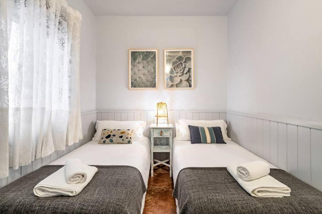 Park Guell Gaudi 2 Bedroom Apartment Barcelona Exterior photo